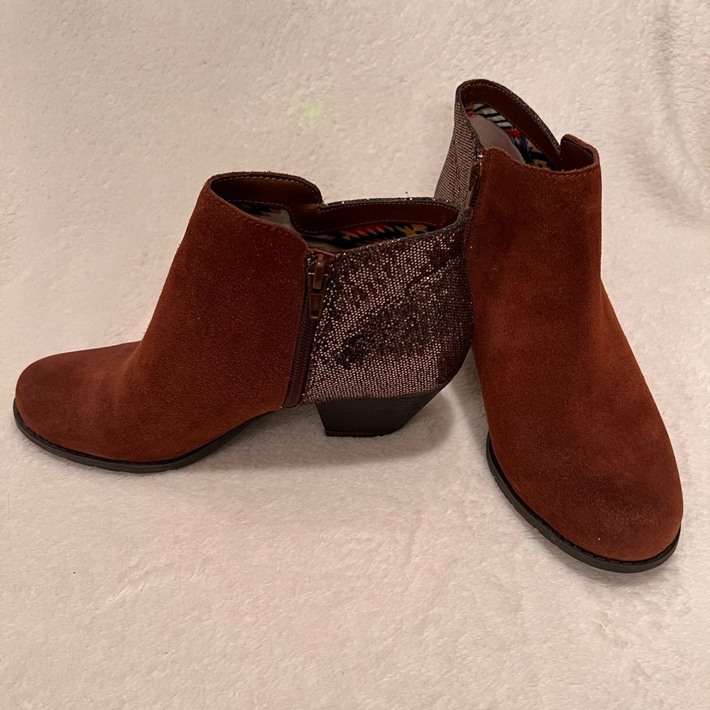 Ankle Boot BC I live on the edge Size 7.5